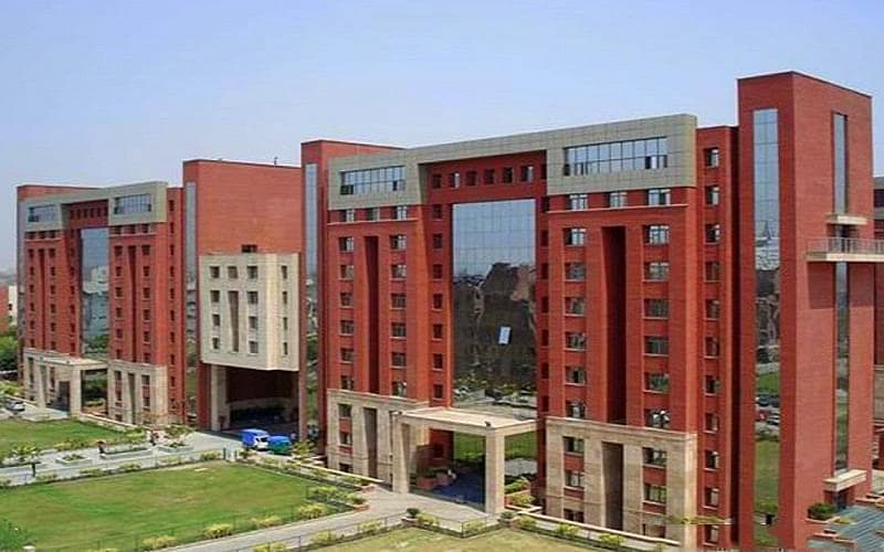 Amity School of Engineering and Technology (GGSIPU Campus)	 logo